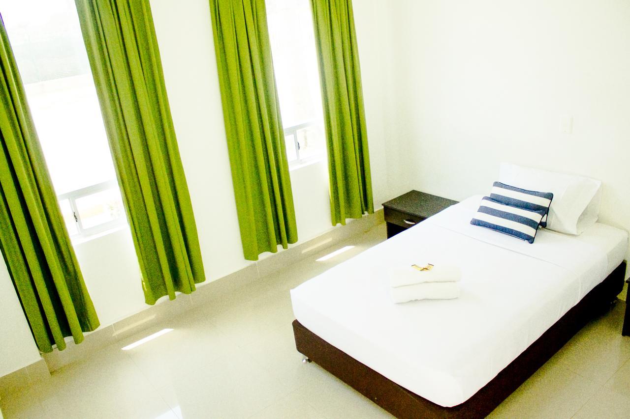 Hotel Las Olas Mamonal Cartagena  Exterior foto